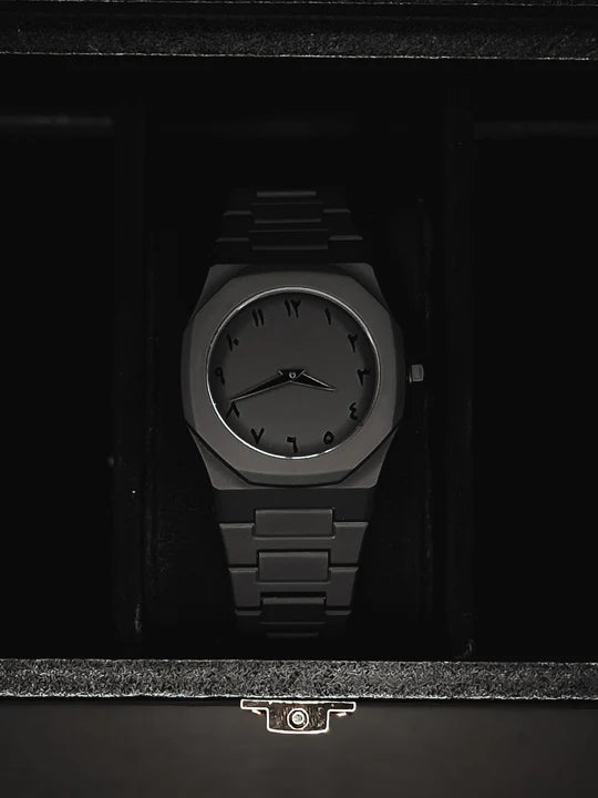 BLACK ARABIC AURA WATCH