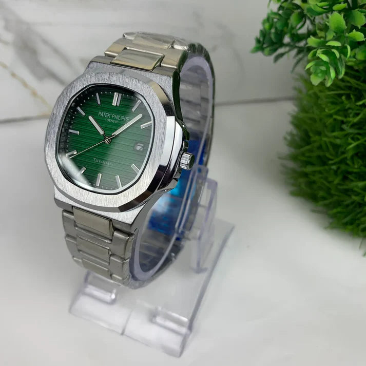 Patek Philippe | Green Dial | Silver Chain