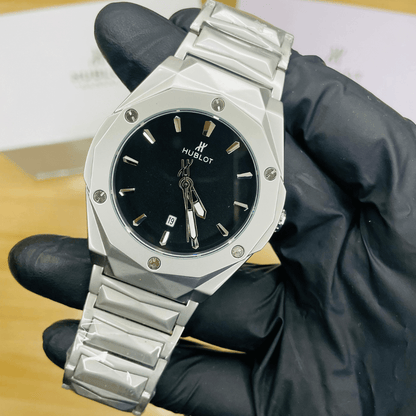 Hublot Premium Watch - Luxury Diamond Cut Chain - Black Dial