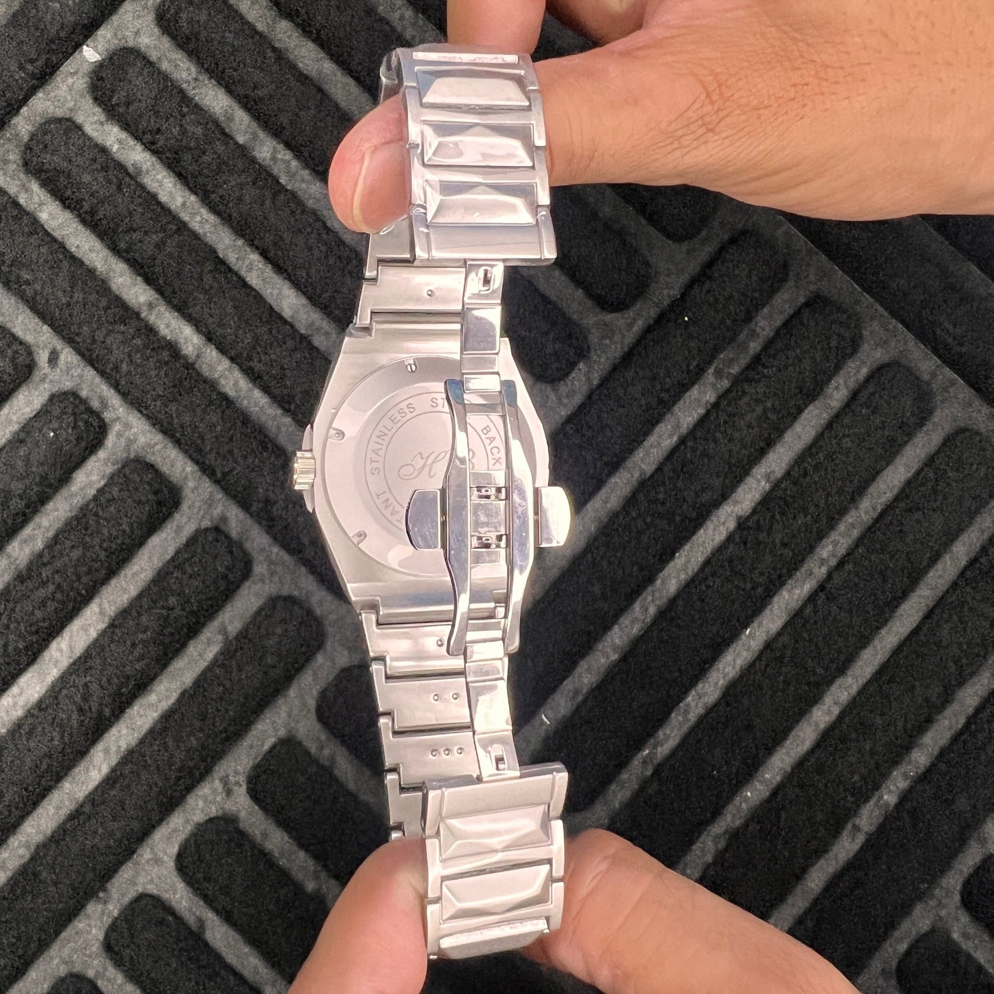 Hublot Premium Watch - Luxury Diamond Cut Chain - Grey Dial